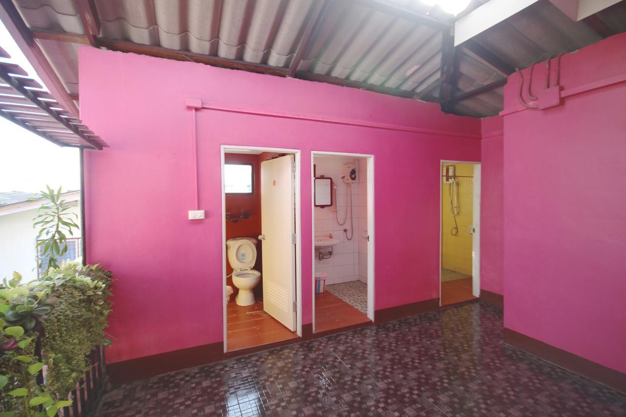 Baan Bua Homestay Chiang Rai Esterno foto