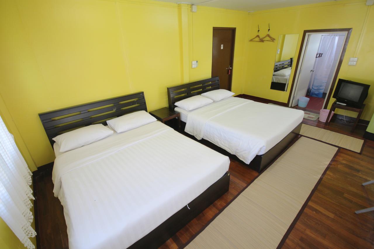 Baan Bua Homestay Chiang Rai Esterno foto