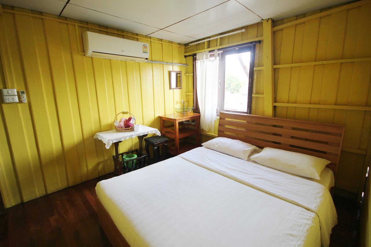 Baan Bua Homestay Chiang Rai Esterno foto