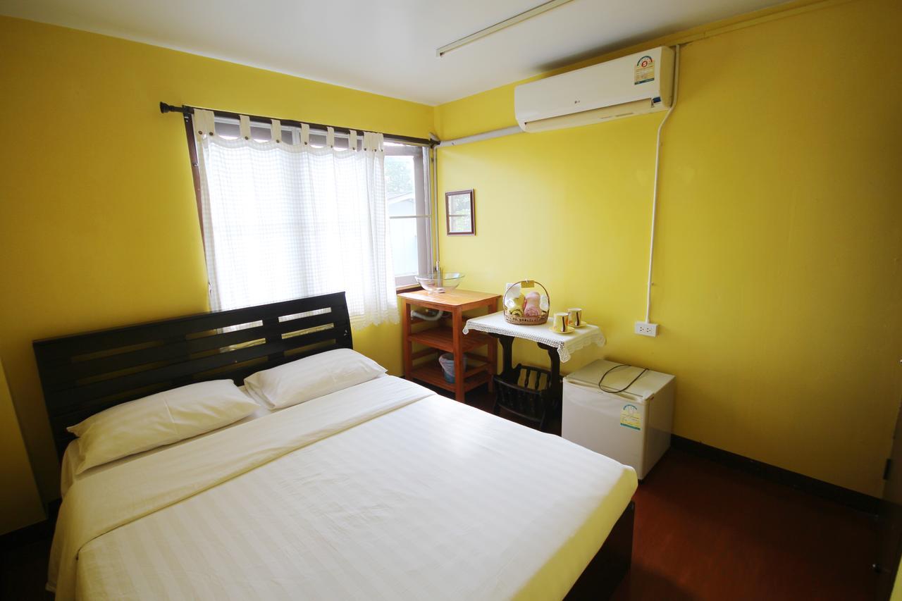 Baan Bua Homestay Chiang Rai Esterno foto