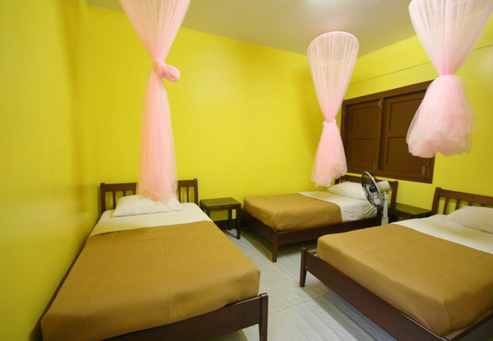 Baan Bua Homestay Chiang Rai Esterno foto